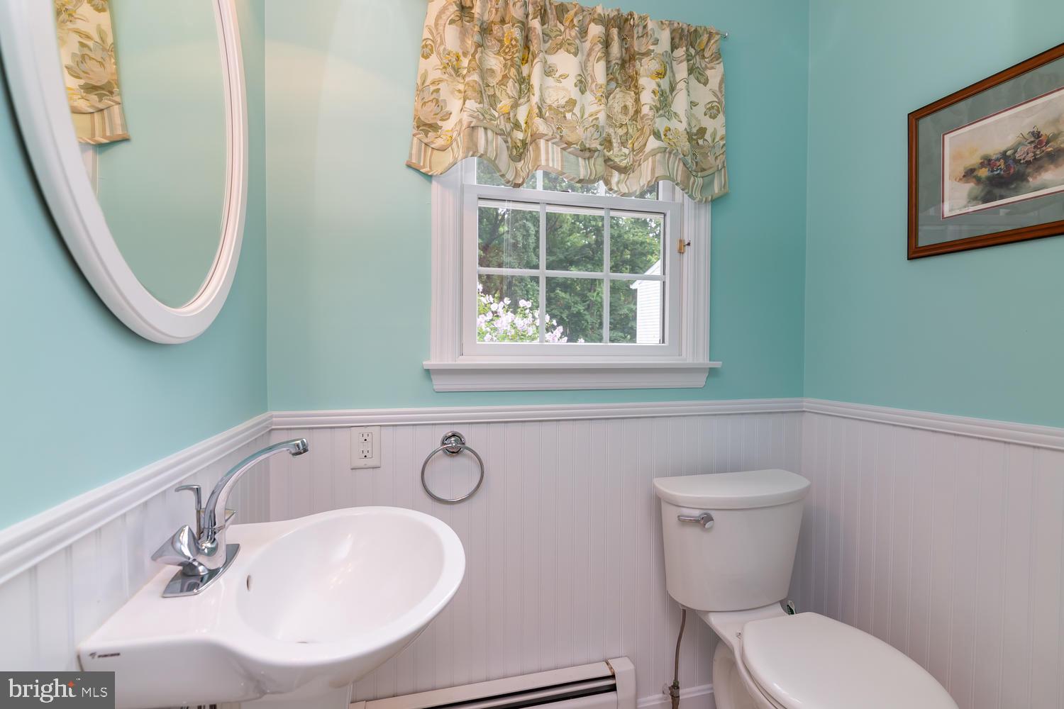 260 Buttonwood Road Landenberg, PA 19350 - Photo 15 of 44 First floor powder room