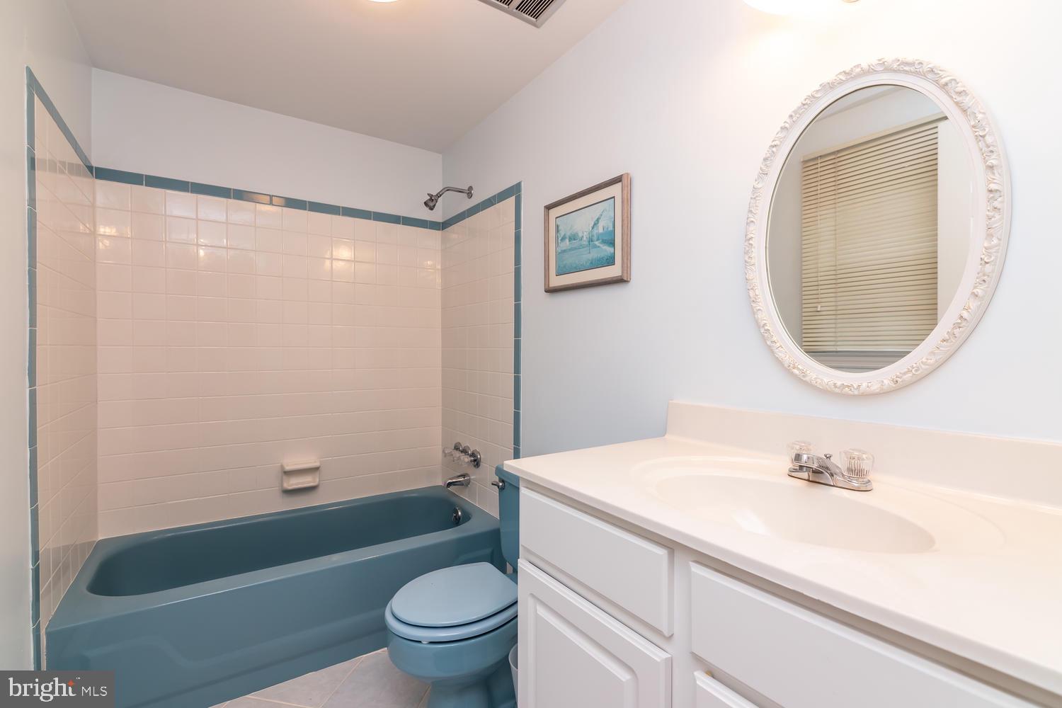 260 Buttonwood Road Landenberg, PA 19350 - Photo 29 of 44 Full Hall bath