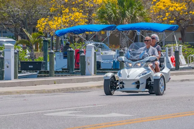 $1,149,000 | 5200 Gulf Drive, Unit 408, Holmes Beach, FL 34217