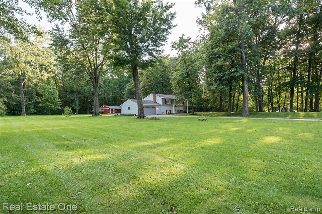 5330 Golf Club Road Howell, MI 48843 - Photo 58 of 61 Gallery Image 58