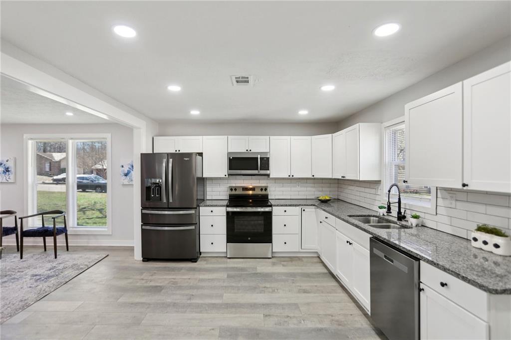 7018 Stephens Drive Rex, GA 30273 - Photo 12 of 35