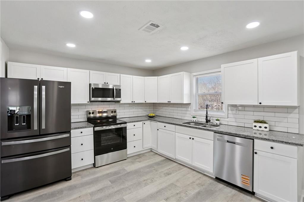 7018 Stephens Drive Rex, GA 30273 - Photo 13 of 35