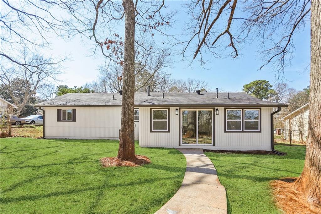 7018 Stephens Drive Rex, GA 30273 - Photo 31 of 35