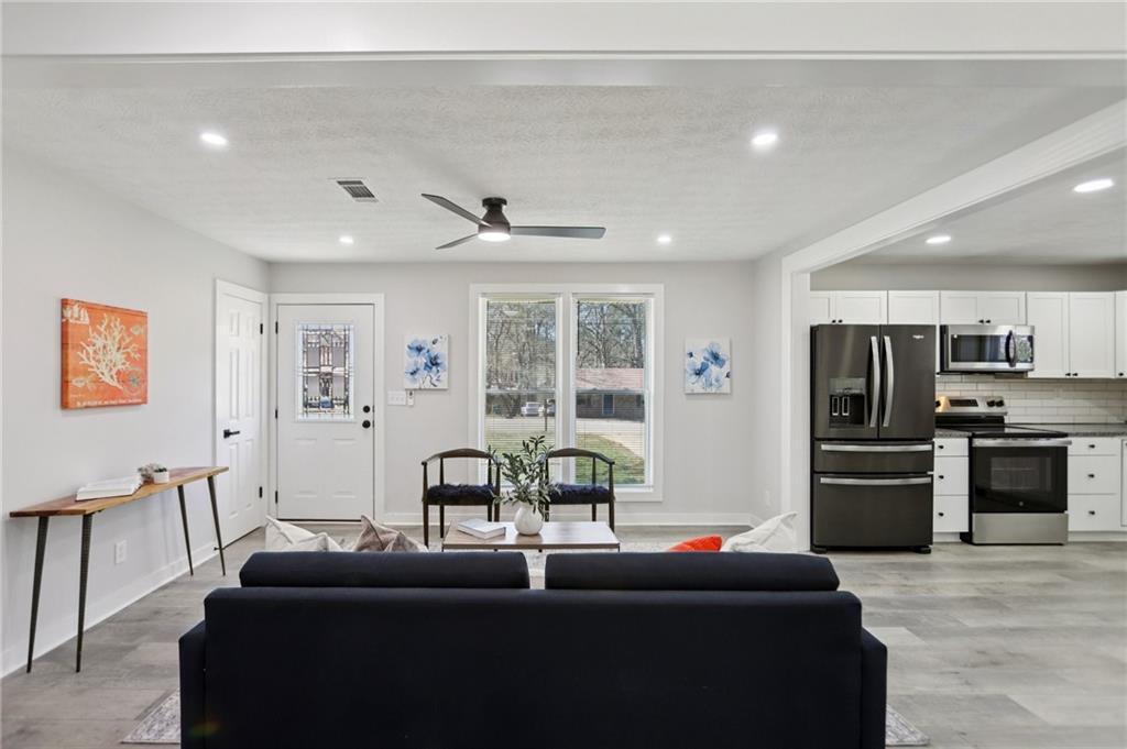 7018 Stephens Drive Rex, GA 30273 - Photo 4 of 35