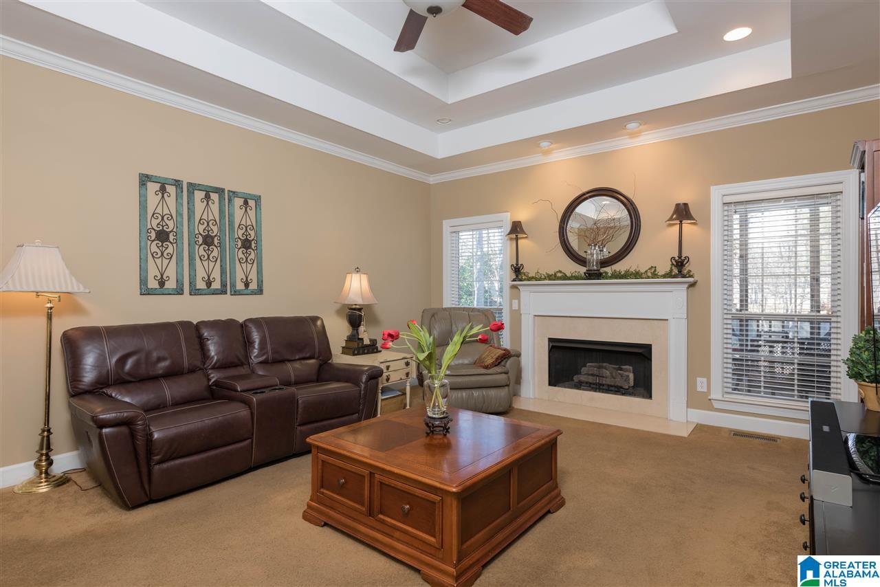 514 Wynlake Court Alabaster, AL 35007 - Photo 10 of 50