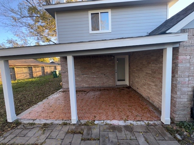 2007 Bridge Cross Lane Houston, TX 77067 - Photo 2 of 13 a front view of a house with garden