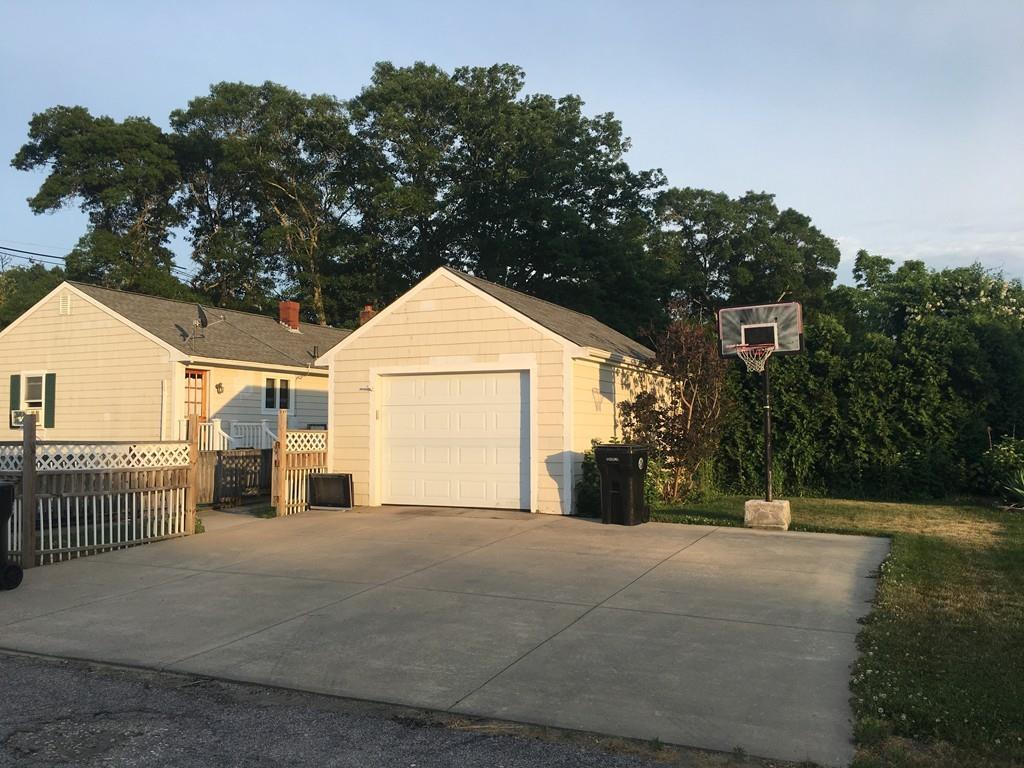 153 Cross Road Dartmouth, MA 02747 - Photo 4 of 13 Gallery Image 4