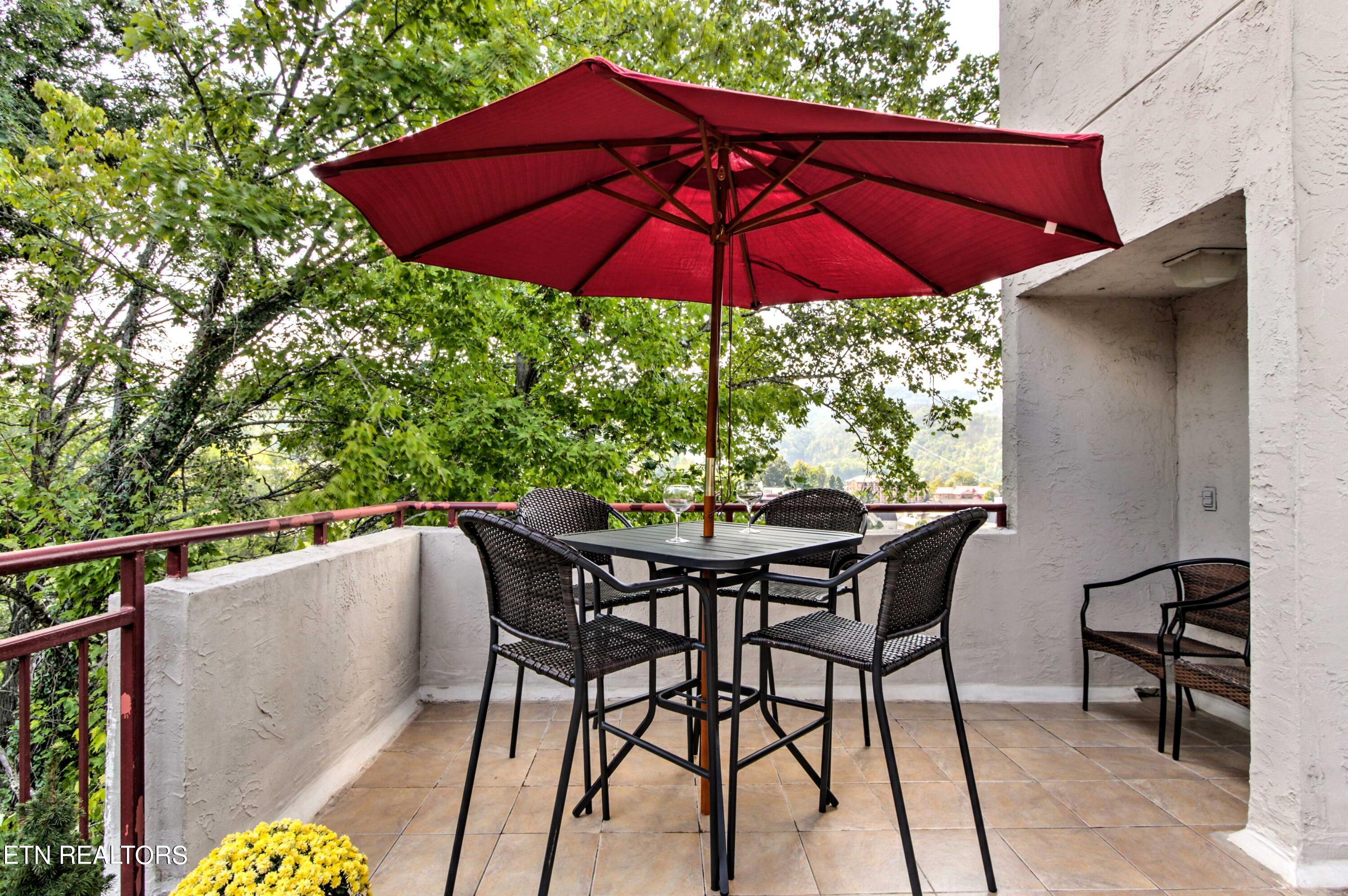 354 East Holly Ridge Road, Unit 606 Gatlinburg, TN 37738 - Photo 5 of 46 Set57