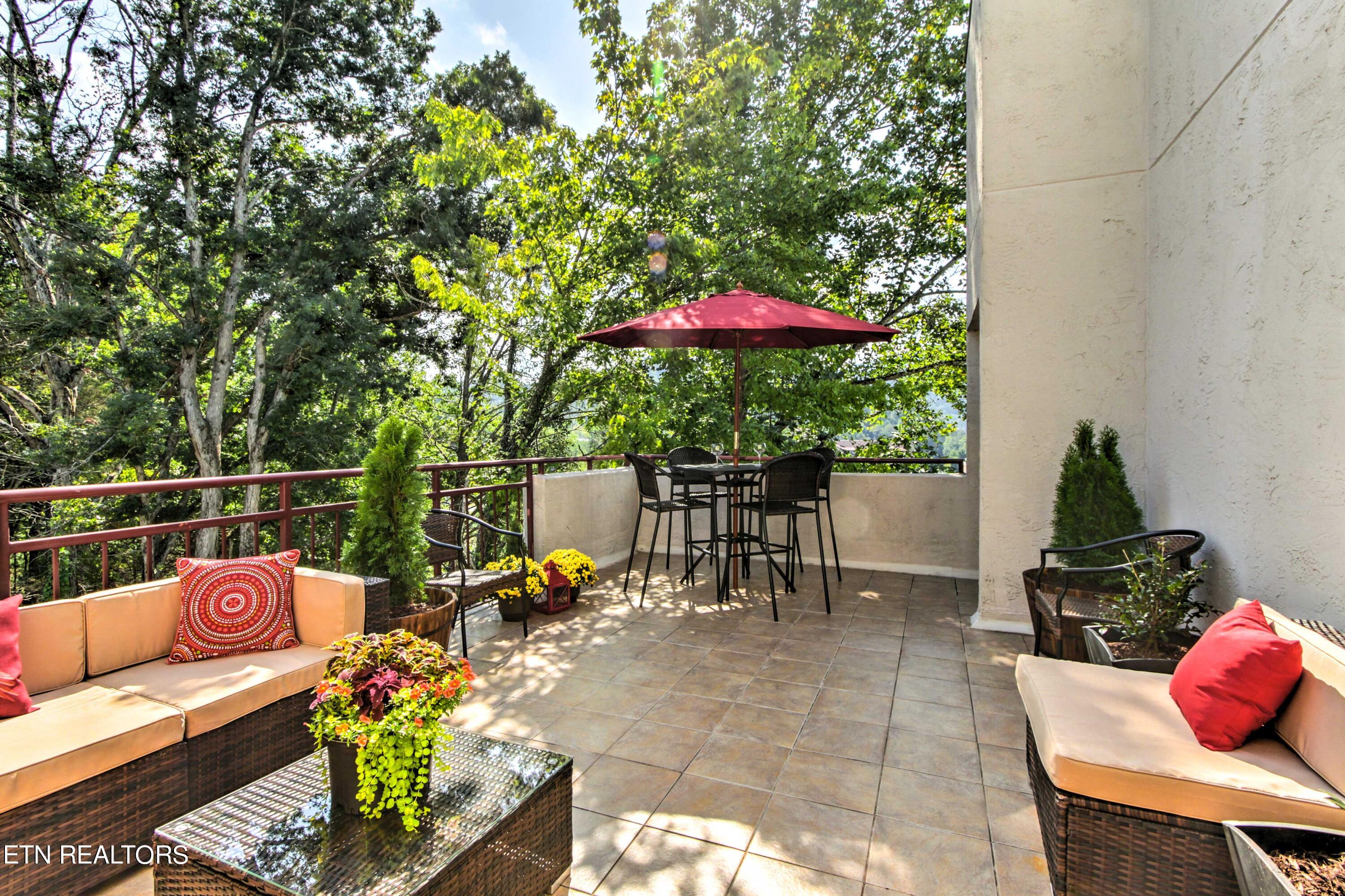 354 East Holly Ridge Road, Unit 606 Gatlinburg, TN 37738 - Photo 6 of 46 Set52