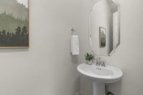 $1,149,000 | 2605 McBee Street, Austin, TX 78723