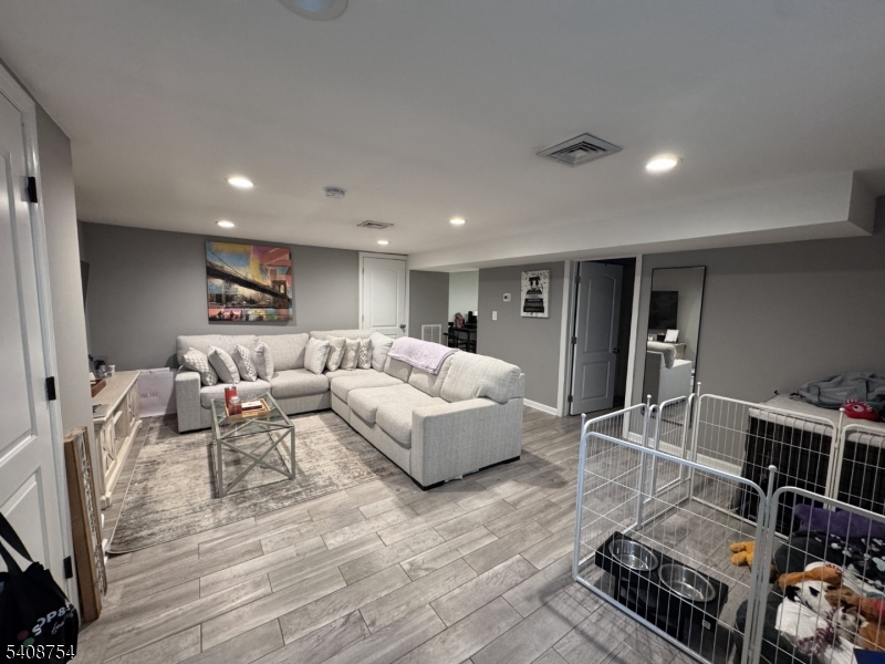 126 Riverside Avenue Lyndhurst, NJ 07071 - Photo 3 of 10