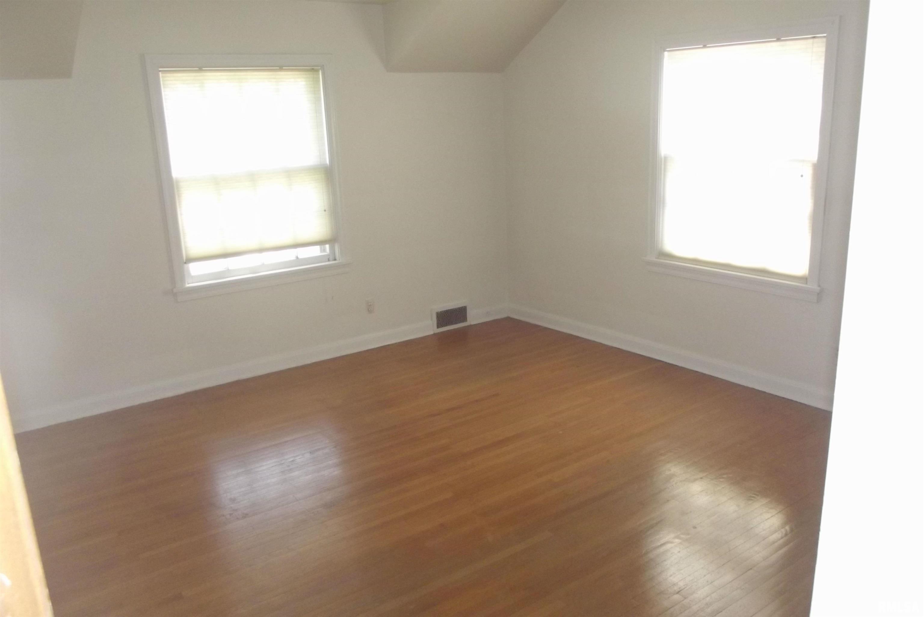 441 Jackson Parkway Springfield, IL 62704 - Photo 20 of 25