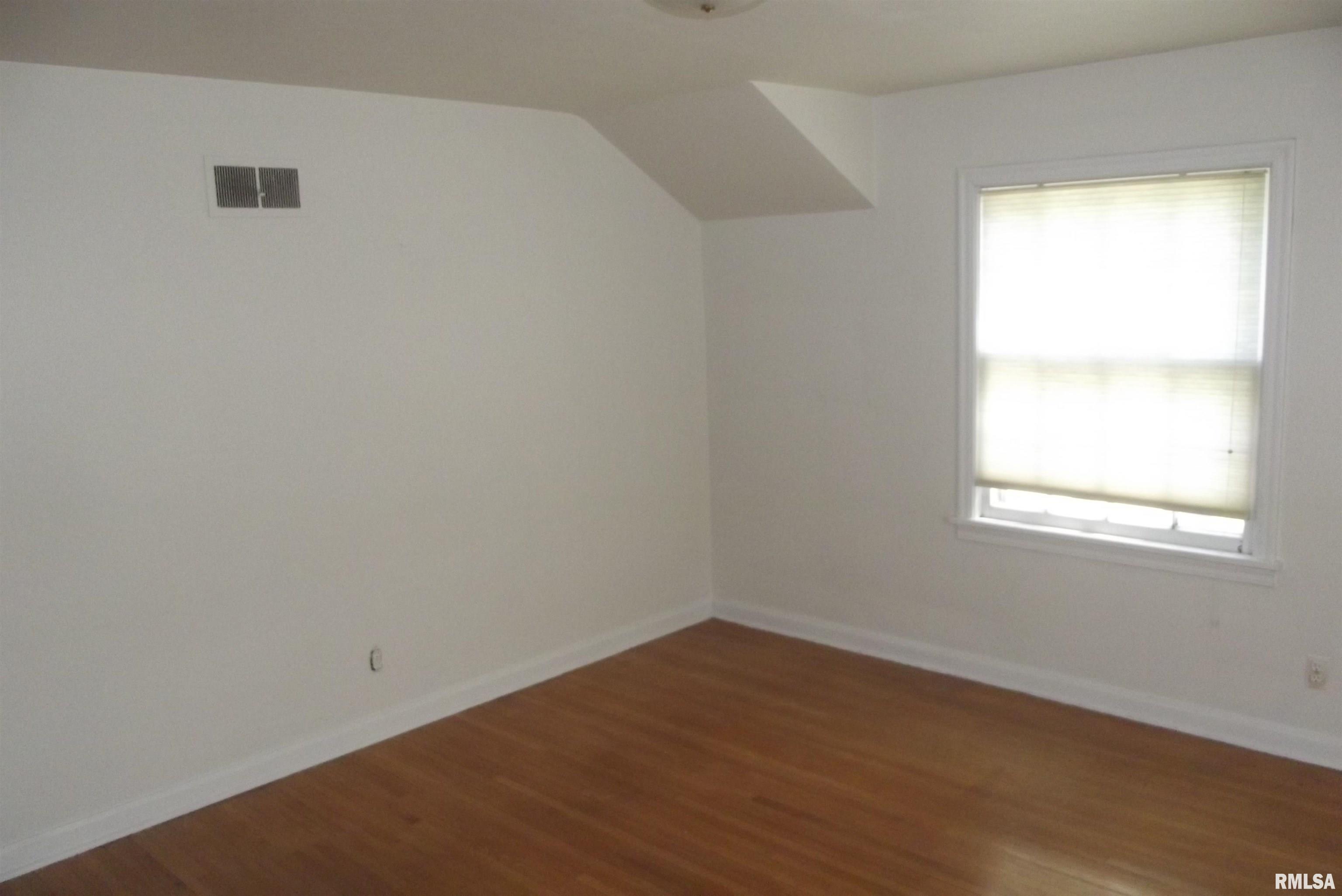 441 Jackson Parkway Springfield, IL 62704 - Photo 21 of 25