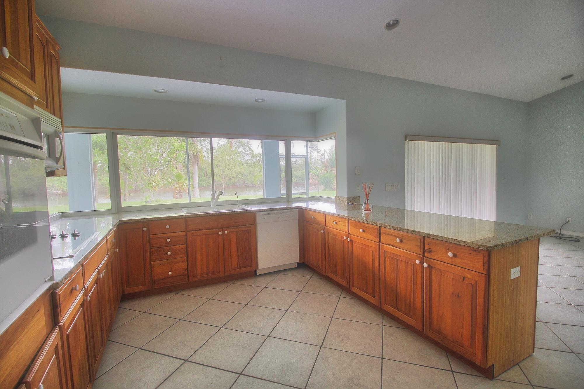 3515 Southwest Macon Road Port St. Lucie, FL 34953 - Photo 4 of 36 MACON3