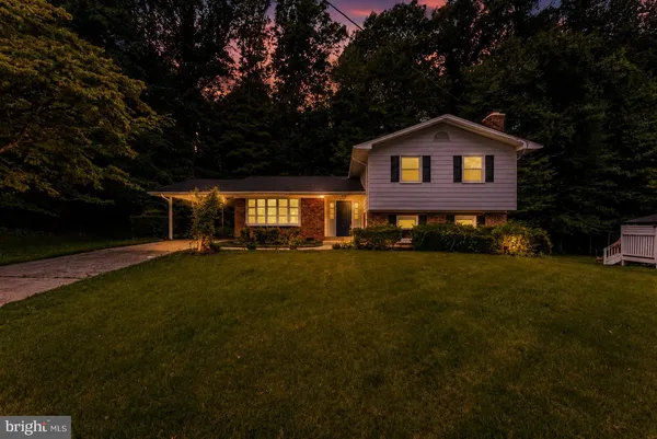 $899,000 | 5112 Althea Drive, Annandale, VA 22003