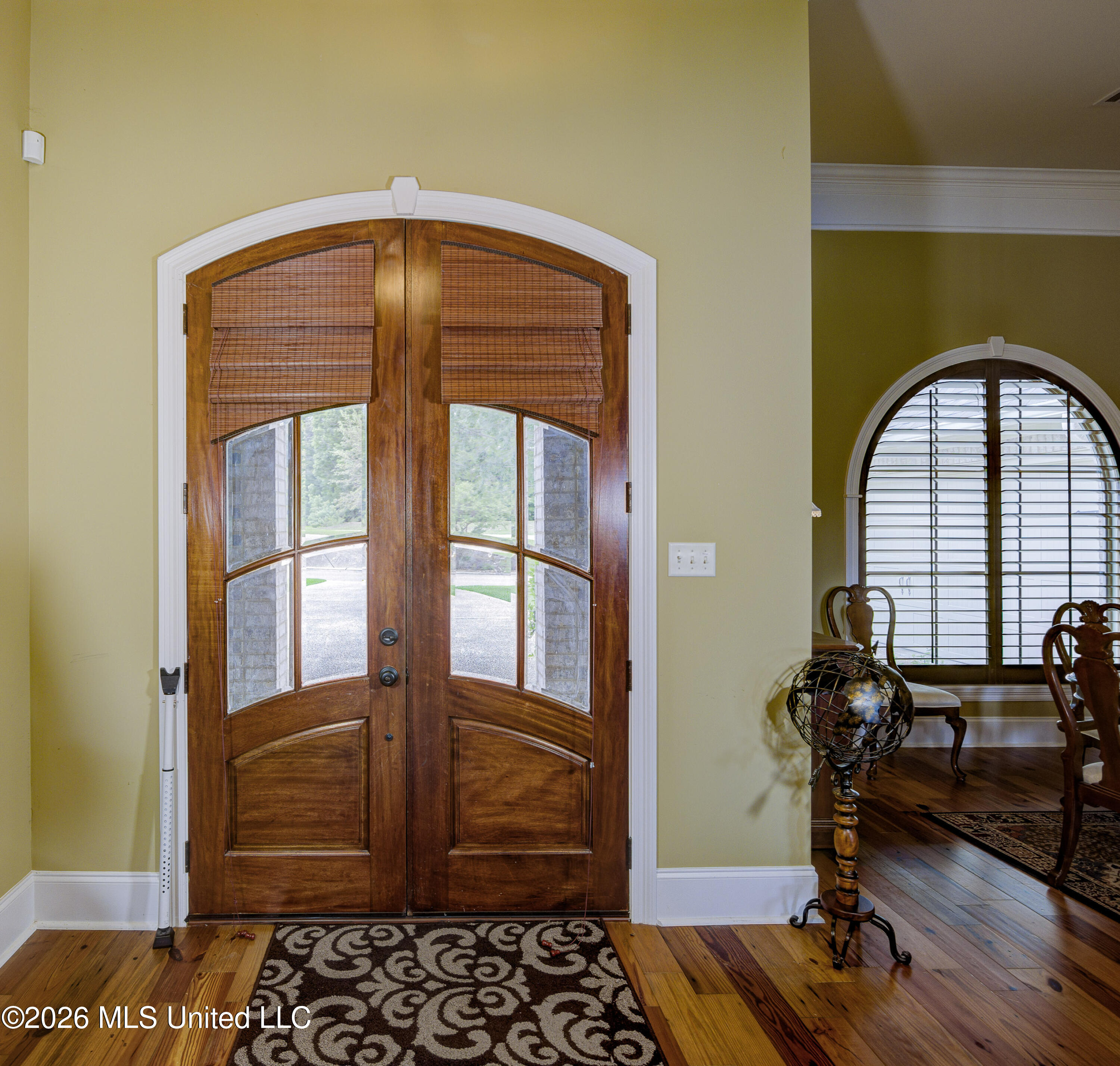 219 Madison Ridge Road Vicksburg, MS 39180 - Photo 7 of 29 Entry Foyer (1)