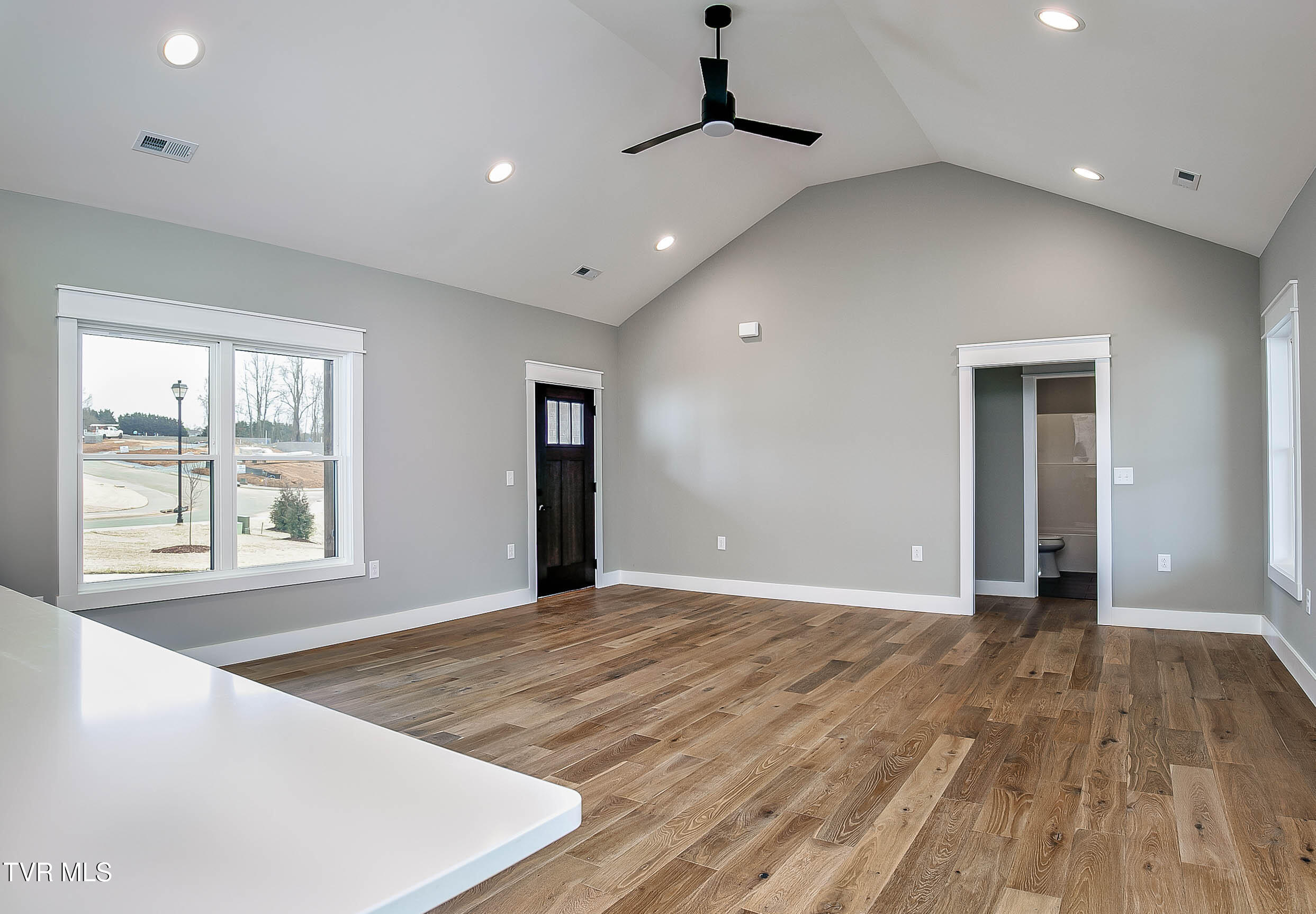 288 Ruby Rose Ridge Jonesborough, TN 37659 - Photo 13 of 32 IMG_4055-Edit