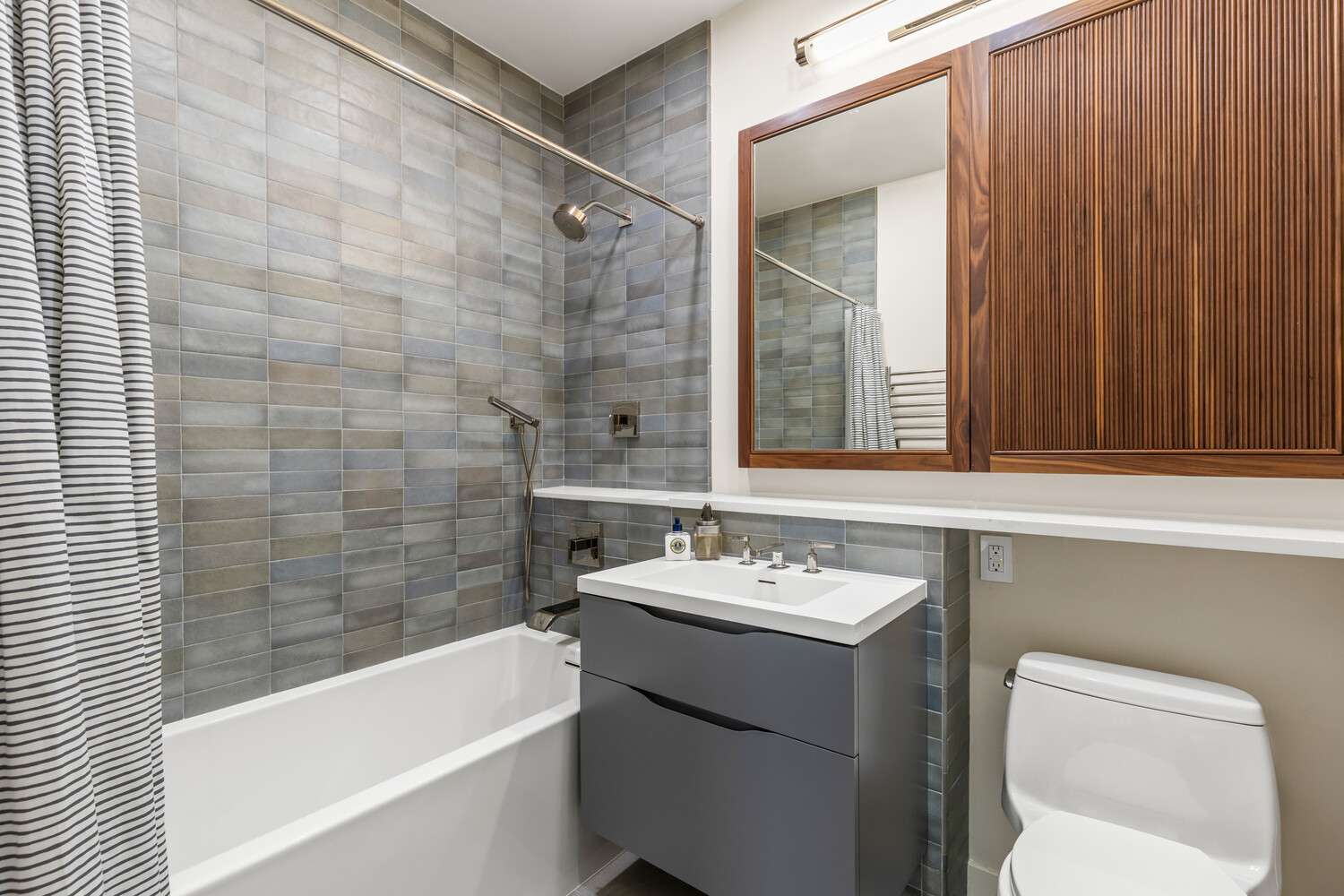 52 Thomas Street, Unit 2A Manhattan, NY 10013 - Photo 13 of 16