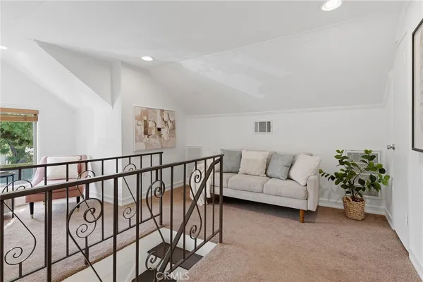 $1,159,000 | 14335 West Magnolia Boulevard, Sherman Oaks, CA 91423