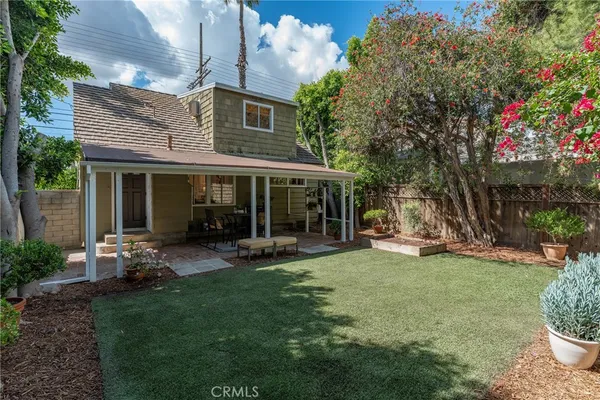 $1,159,000 | 14335 West Magnolia Boulevard, Sherman Oaks, CA 91423