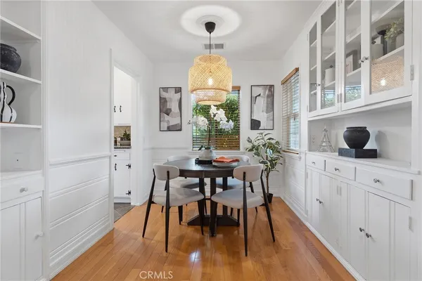 $1,159,000 | 14335 West Magnolia Boulevard, Sherman Oaks, CA 91423