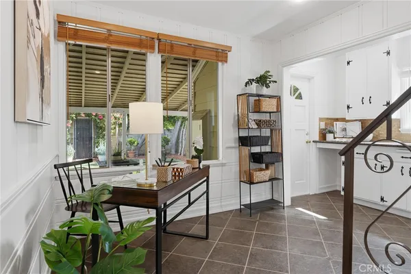 $1,159,000 | 14335 West Magnolia Boulevard, Sherman Oaks, CA 91423