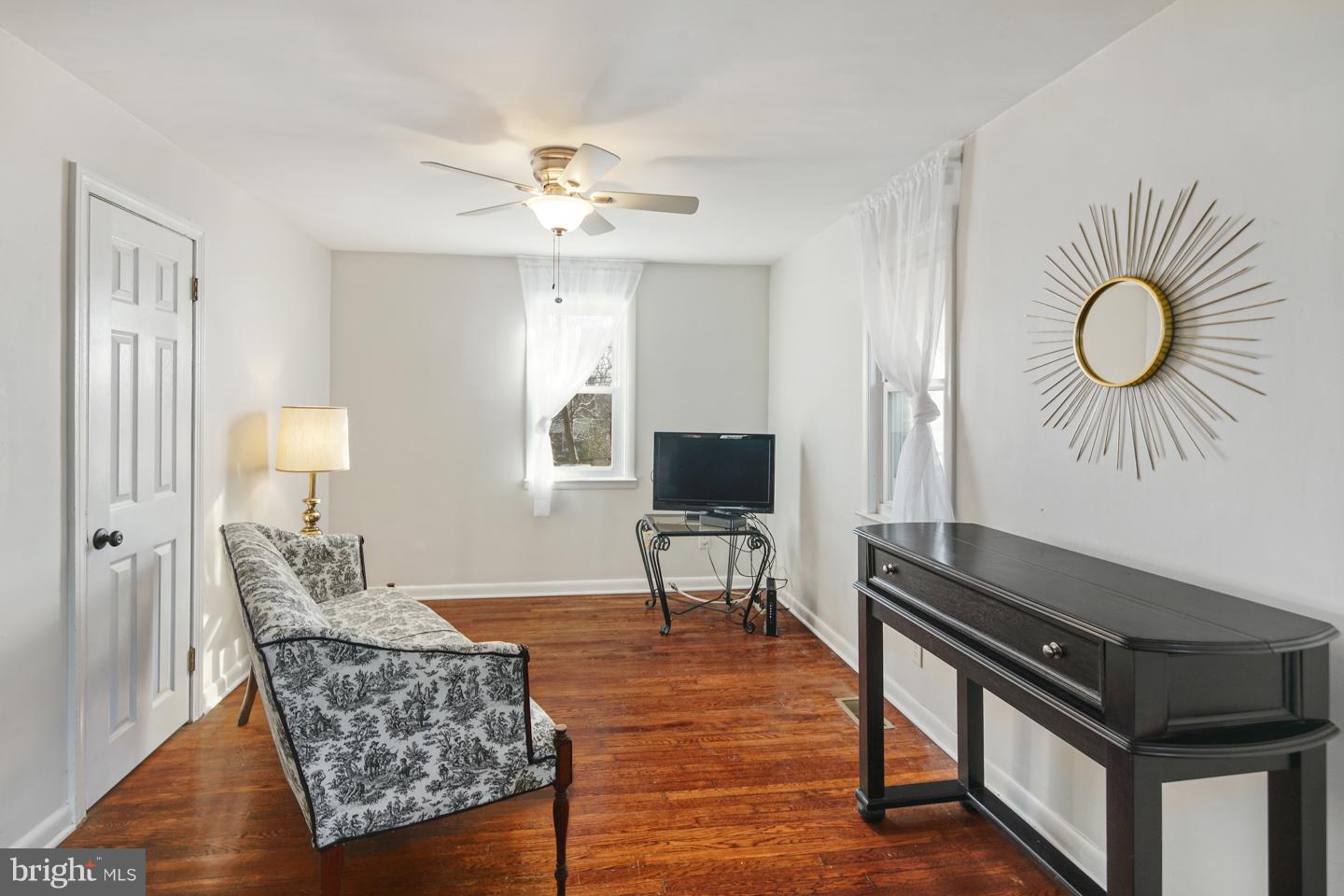 921 Thornton Road Boothwyn, PA 19061 - Photo 12 of 27