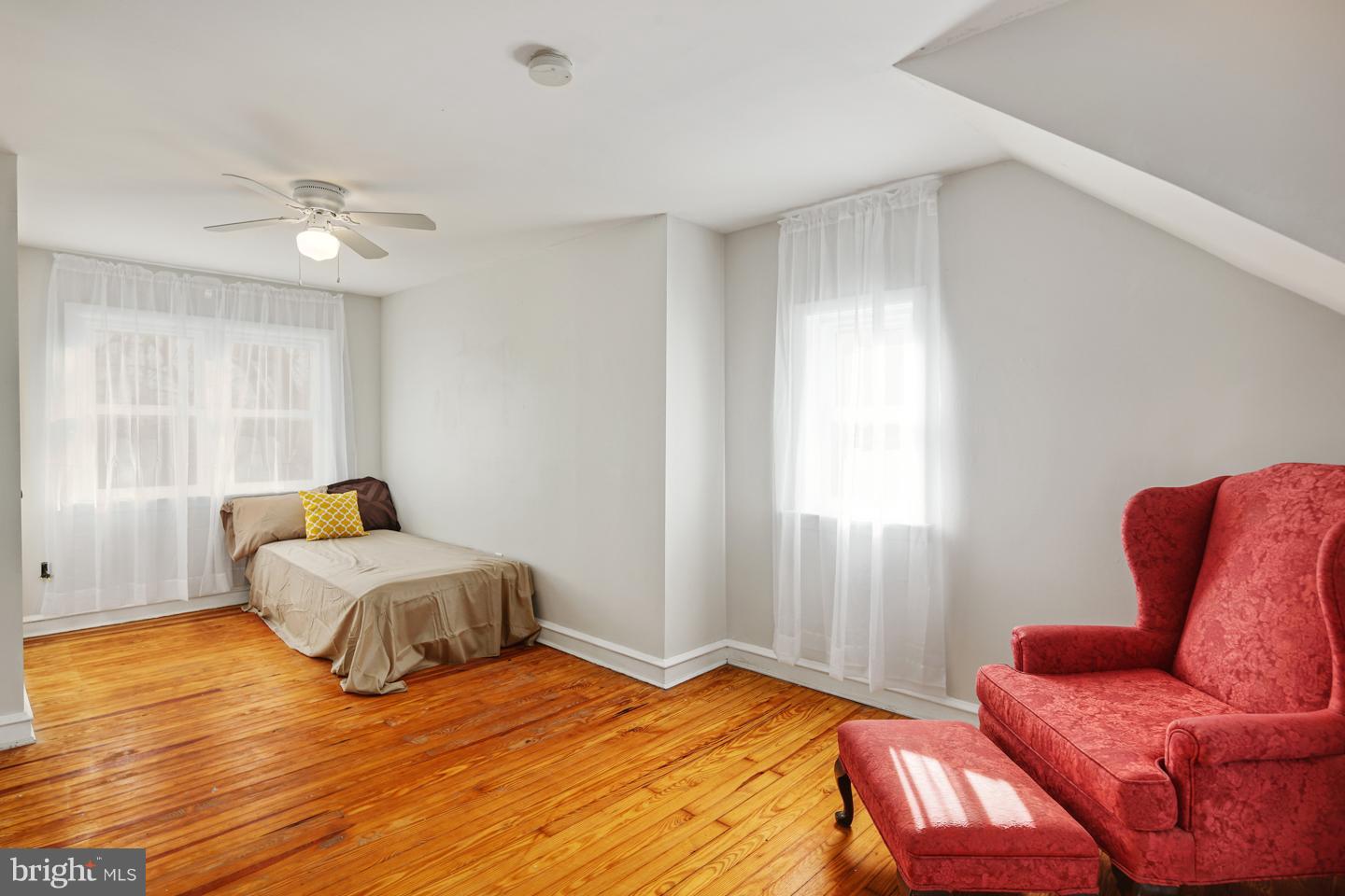 921 Thornton Road Boothwyn, PA 19061 - Photo 21 of 27