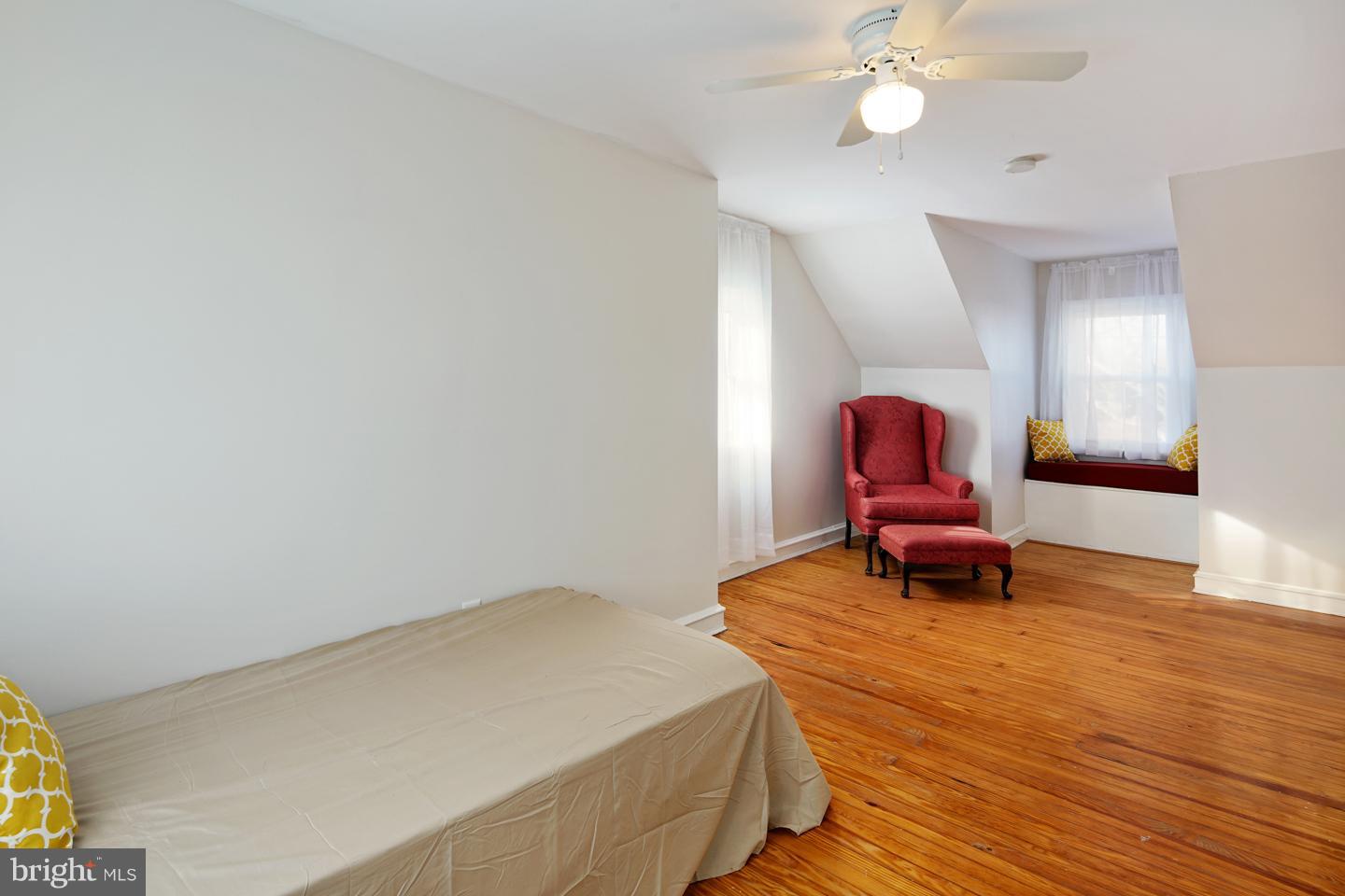 921 Thornton Road Boothwyn, PA 19061 - Photo 22 of 27