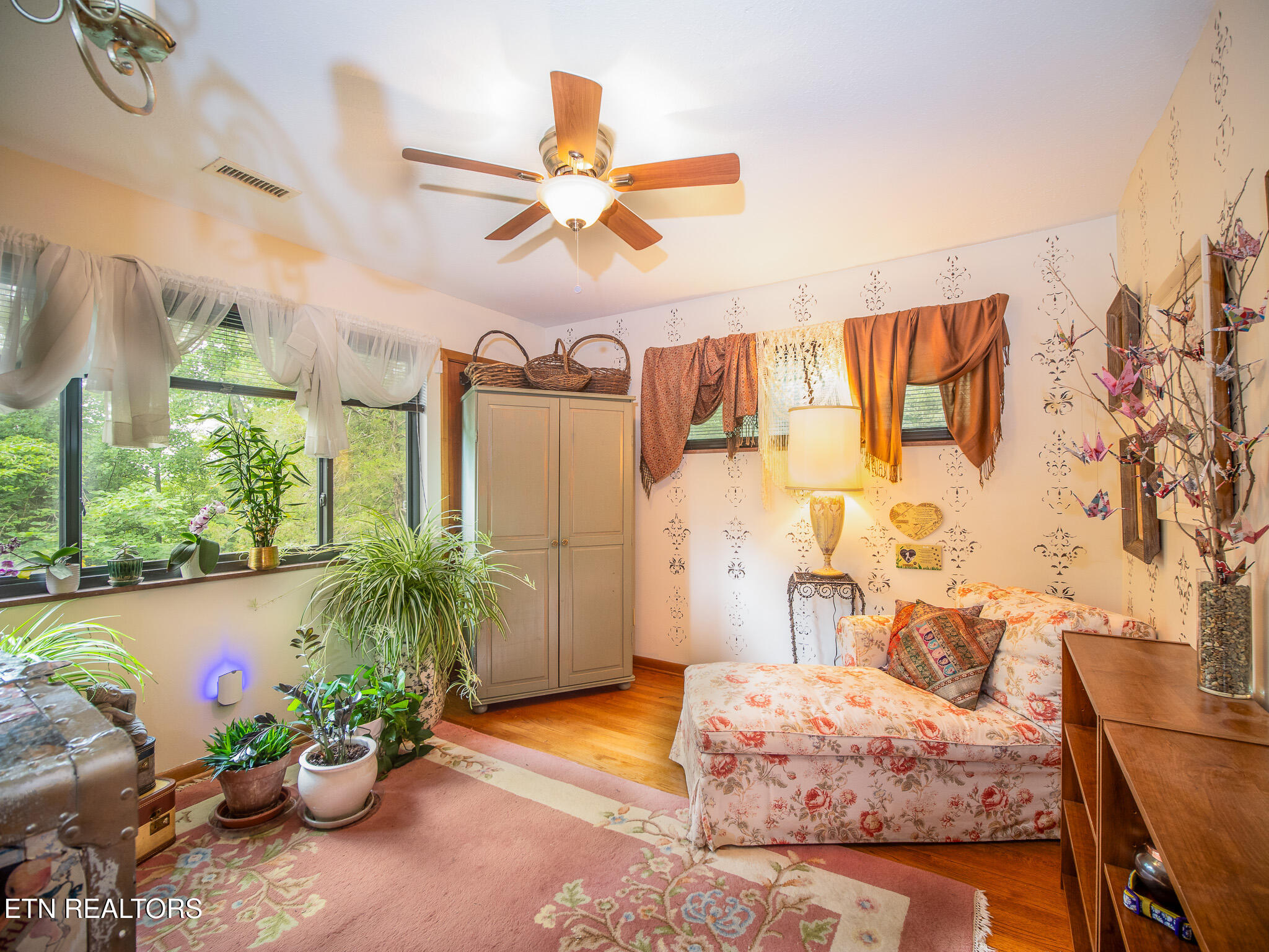 331 Louisiana Avenue Oak Ridge, TN 37830 - Photo 29 of 48 Upstairs Flex Room