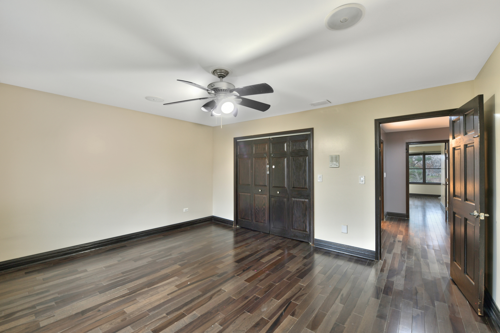 972 Red Oak Street Addison, IL 60101 - Photo 26 of 41 Gallery Image 26