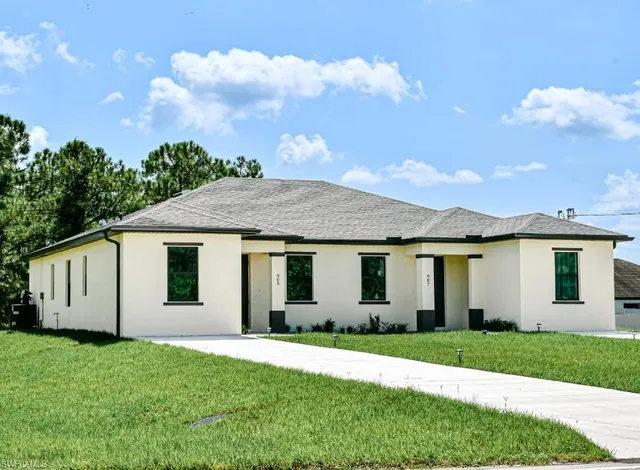 $509,900 | 773-775 Eisenhower Boulevard, Lehigh Acres, FL 33974
