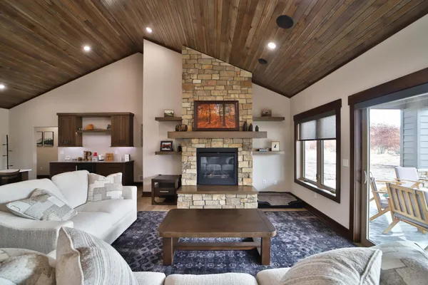 $599,900 | 39589 Park Drive, Unit 22, Menahga, MN 56464