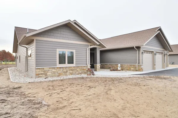 $599,900 | 39589 Park Drive, Unit 22, Menahga, MN 56464