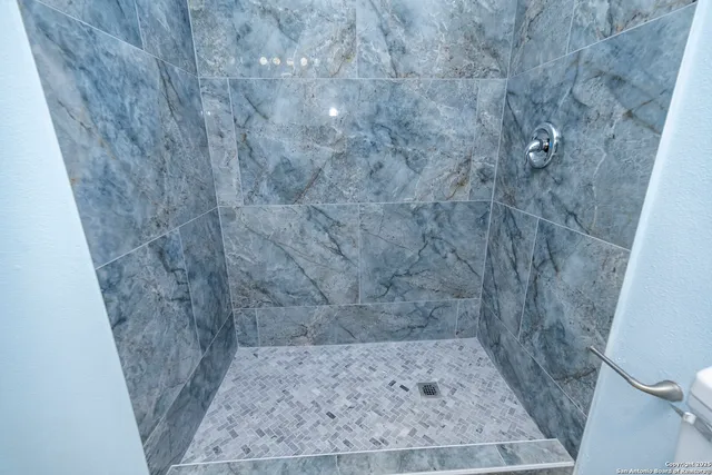 a view of a bathroom