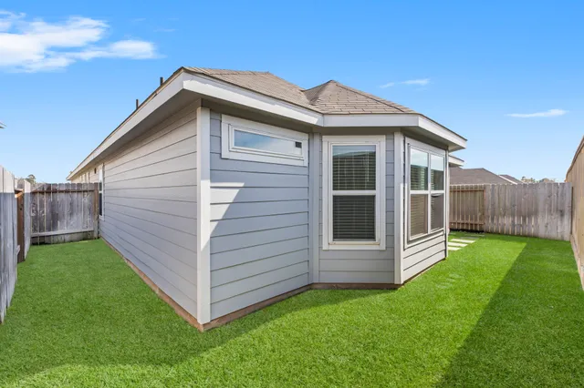 $245,000 | 14091 Chinook Drive, Conroe, TX 77384