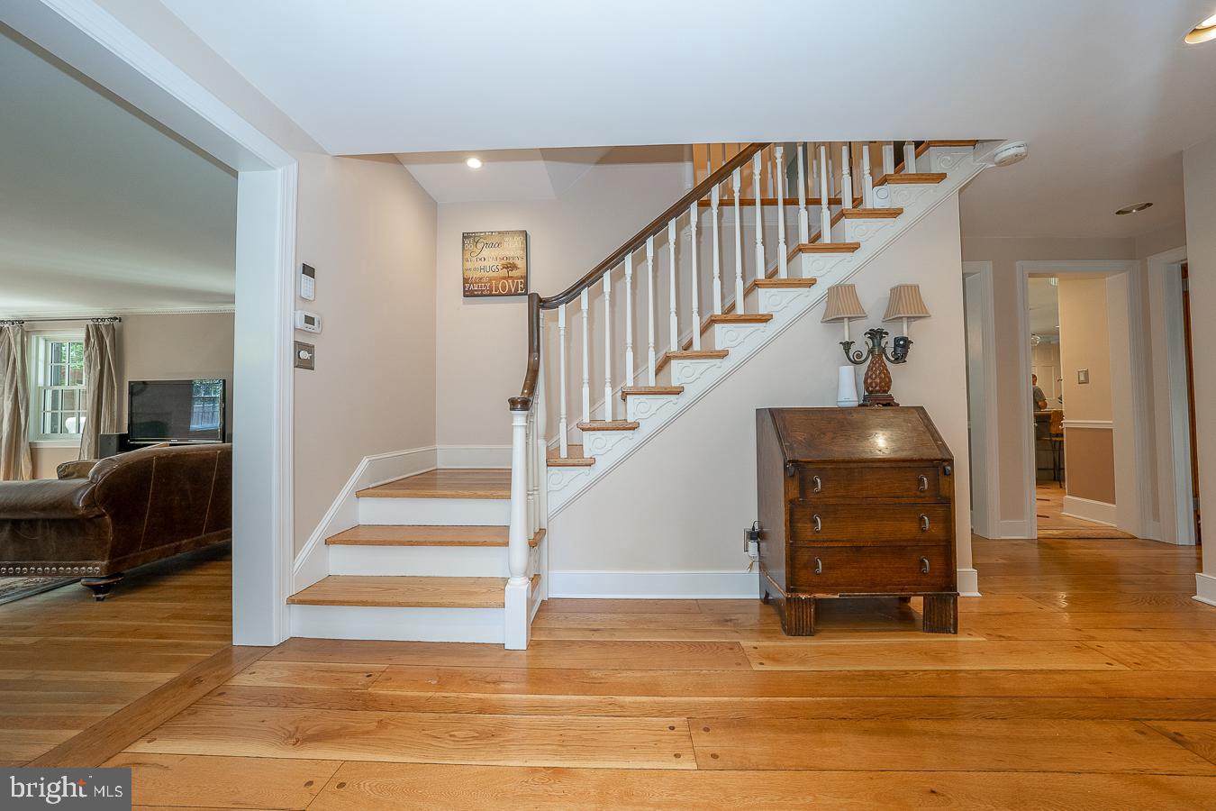 238 Righters Mill Road Penn Valley, PA 19072 - Photo 6 of 61 Foyer