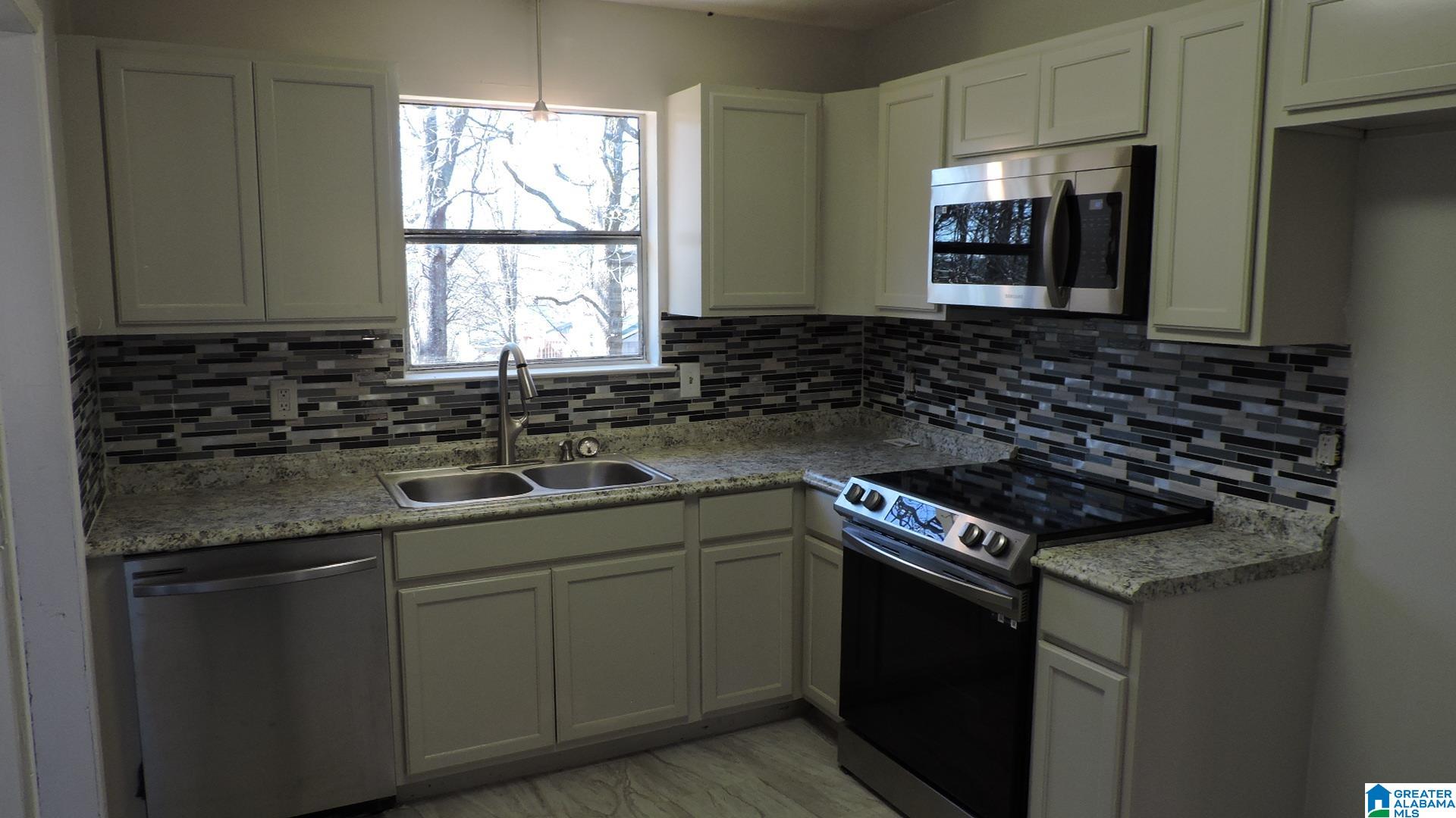 5980 Willow Ridge Road Pinson, AL 35126 - Photo 9 of 21