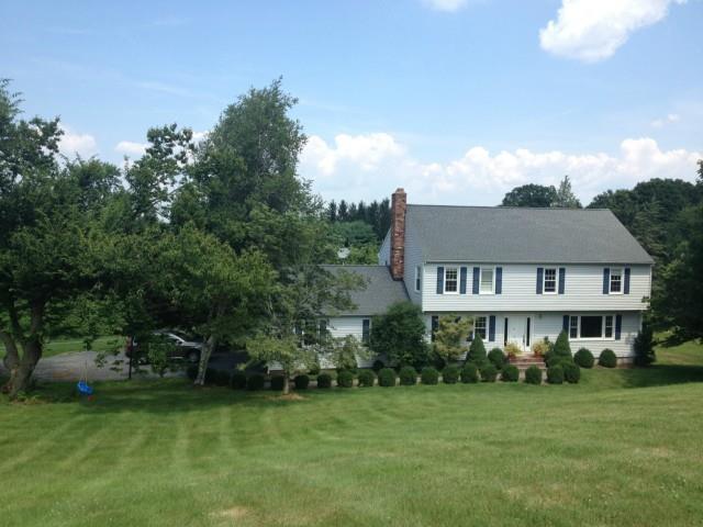 7 West Farm Ridge Road Newtown, CT 06470 - Photo 1 of 1