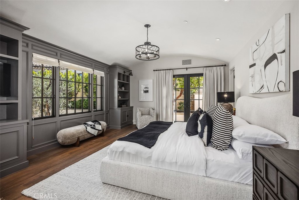 17 Pacific Ridge Place Dana Point, CA 92629 - Photo 20 of 47 a bedroom with furniture and a large window