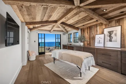 a view of a balcony