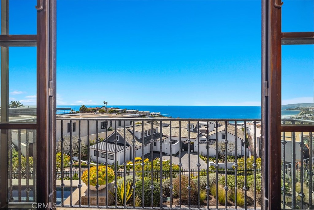 17 Pacific Ridge Place Dana Point, CA 92629 - Photo 36 of 47 a view of a balcony