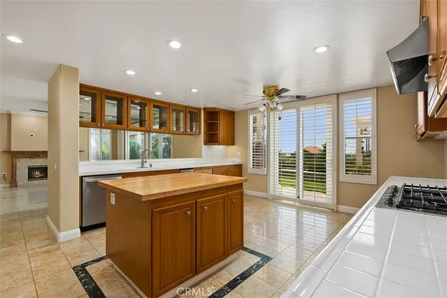 $6,700 | 22401 Bayberry, Mission Viejo, CA 92692