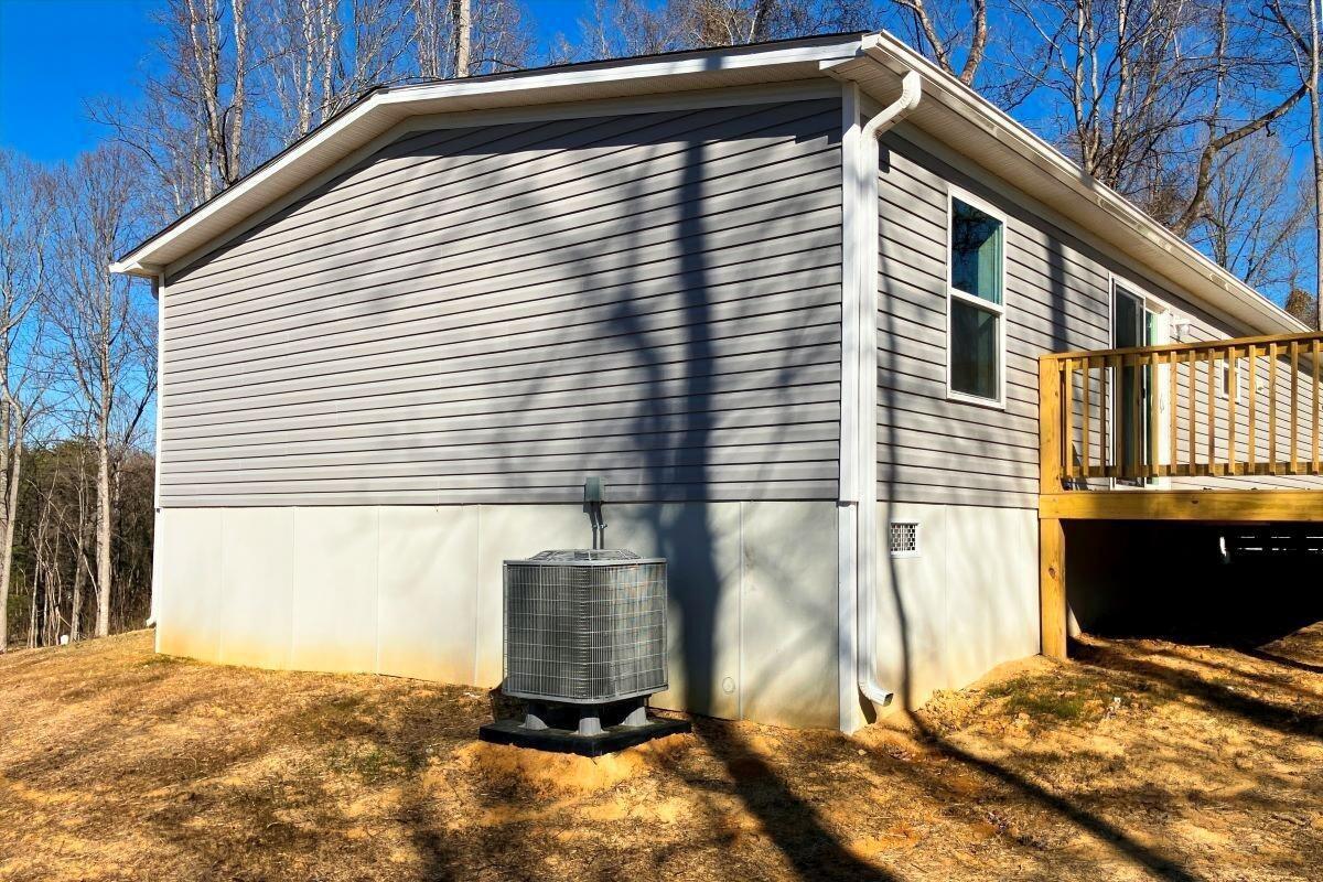 5489 Forge Road Glasgow, VA 24555 - Photo 28 of 38 a front view of a house