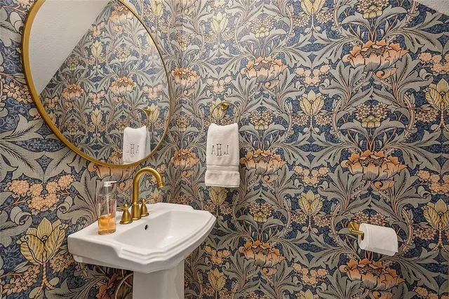 $725,000 | 41 River Bend Drive, Covington, LA 70433