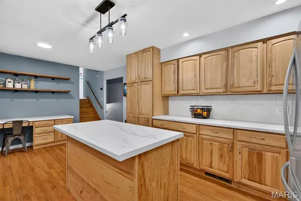 $399,900 | 28 Greenfield Drive, St. Peters, MO 63376