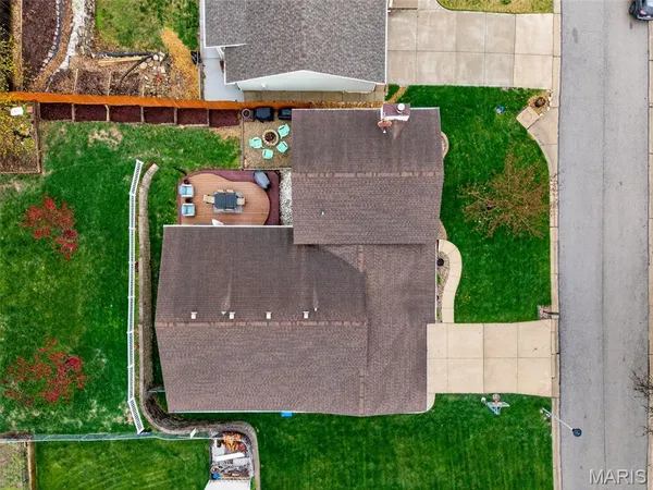 $399,900 | 28 Greenfield Drive, St. Peters, MO 63376