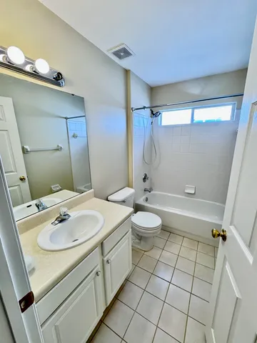 $2,200 | 1125 Mosswood Chase, Tallahassee, FL 32312