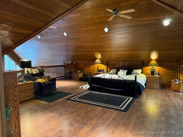8000 South County Line Road Henryville, IN 47126 - Photo 18 of 28 Second floor - bedroom #3 - so spacious!