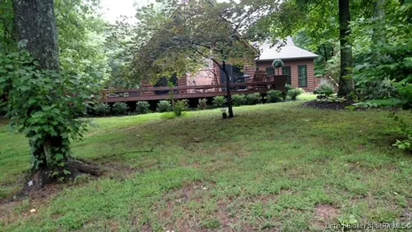 $800,000 | 8000 South County Line Road, Henryville, IN 47126